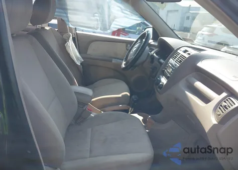 2005 Kia Sportage Ex V6/Lx V6 z USA, uszkodzony, nr VIN KNDJE723057052572